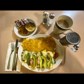 The Sunrise Cafe - California Scramble with did of hash brown potatoes.... Good eats!!! - Cafes Near Me - Pleasant Hill, Oregon