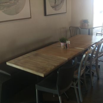 Union Cafe - Table - Restaurants Near Me - Robe, SA