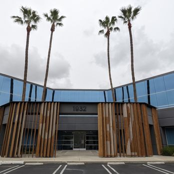 Data Recovery Man - Easy walk-in, Instant diagnosis. Cleanroom on site. No-shipping. - Data Recovery Near Me - Santa Ana, California
