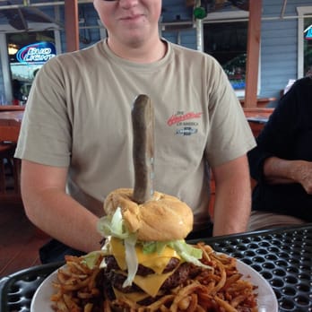 Castaways Restaurant - The triple cheese burger challenge!! - Seafood Near Me - Astor, Florida