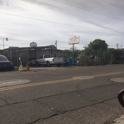 Bowman's Radiator Service & Auto Repair - The directions are on the sign of where to enter this business, helpful but, only after I followed the directions of my GPS.