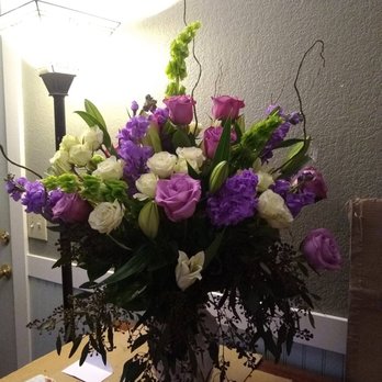 Prestigio Flowers - Florists Near Me - Fresno, California