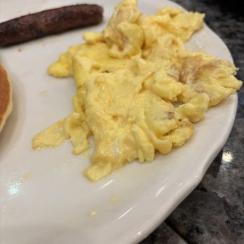 Richard Walker's Pancake House - runny eggs - Waffles Near Me - La Jolla, California Richard Walker's Pancake House - runny eggs - Waffles Near Me - La Jolla, California