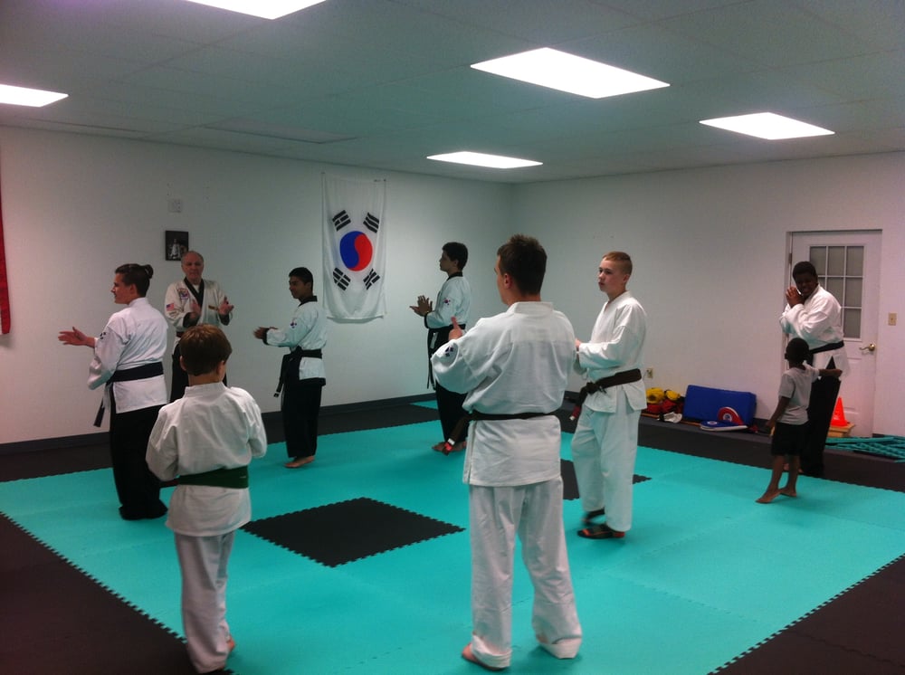 Moo Shim Martial Arts Logo