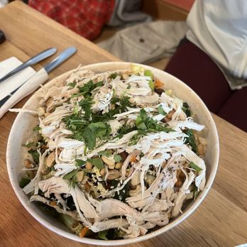 Breakaway Cafe - Cafes Near Me - Culver City, California