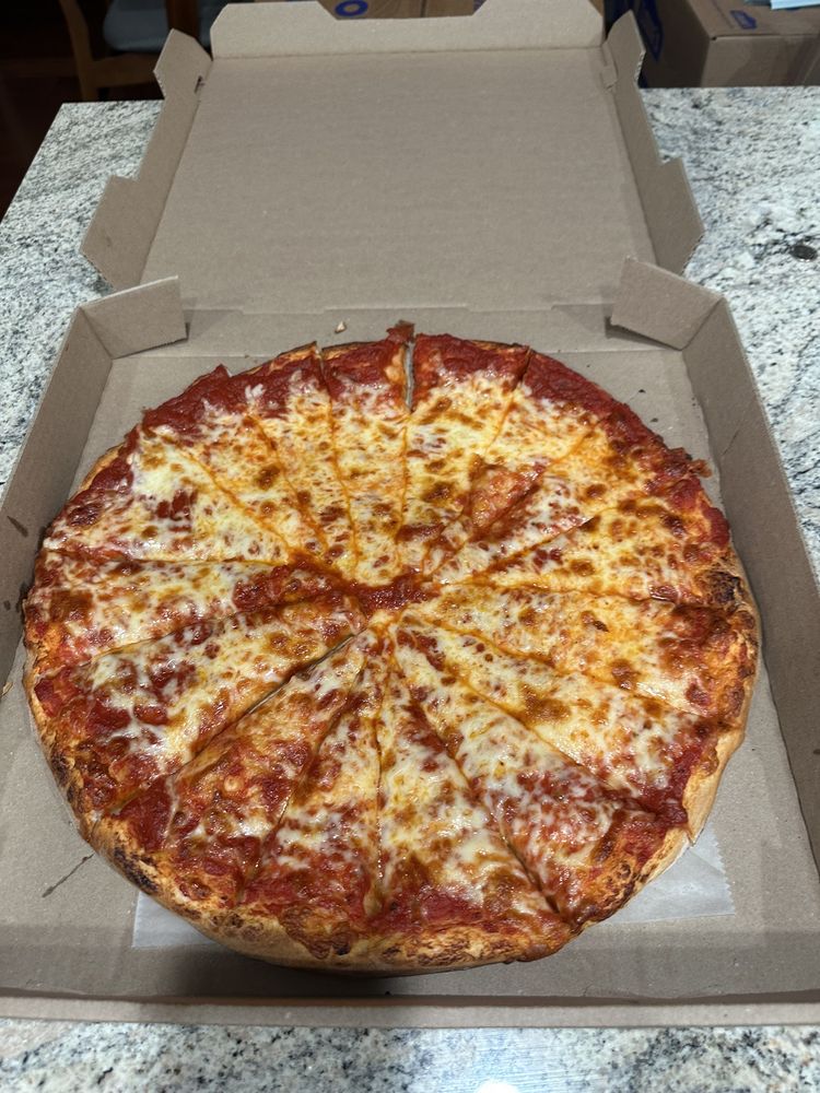 GINO’S PIZZA OF LIGONIER Updated September 2024 14 Photos & 25