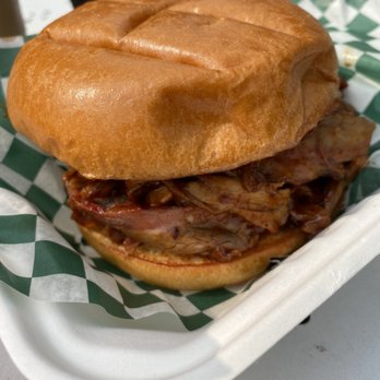Hungry Hiker - Food Trucks Near Me - Tobermory, Ontario