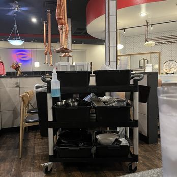 The Stone House - Dirty dishes cart - Korean Near Me - Mesa, Arizona The Stone House - Dirty dishes cart - Korean Near Me - Mesa, Arizona
