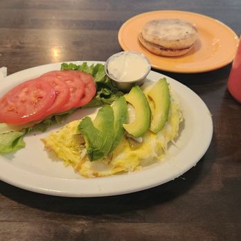 Country Harvest - Camarillo - Breakfast & Brunch Near Me - Camarillo, California