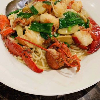 Dim Sum King - RN31. Lobster Noodle - Dim Sum Near Me - Daly City, California Dim Sum King - RN31. Lobster Noodle - Dim Sum Near Me - Daly City, California