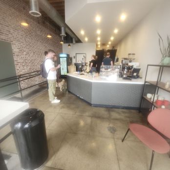 Frank Coffee - Coffee & Tea Near Me - Los Angeles, California