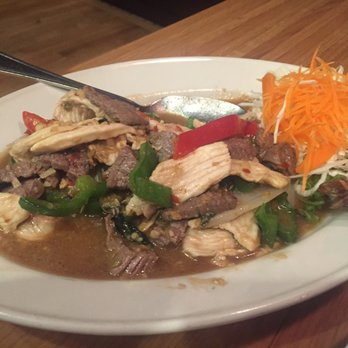 Basil - Chicken& Beef mixed basil. - Thai Near Me - Mount Pleasant, South Carolina