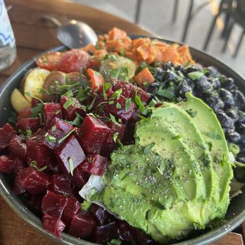 Cara Cara - New American Near Me - Los Angeles, California