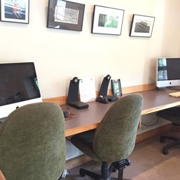 If you didnt bring your laptop or tablet to use with their complimentary free wifi, they have two computers you can use.