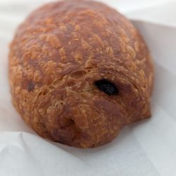 Old Church Bakery - Pain au chocolat