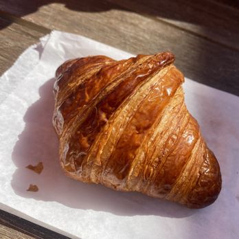 The Palm Coffee Bar - Croissant - Coffee & Tea Near Me - Burbank, California The Palm Coffee Bar - Croissant - Coffee & Tea Near Me - Burbank, California