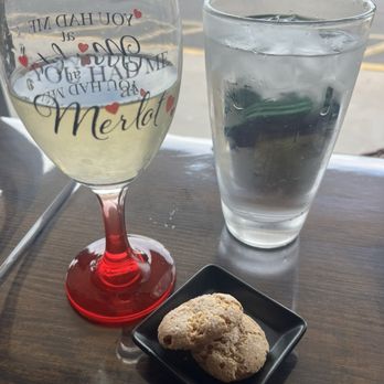 Pirates Grill - Moscato - Mediterranean Near Me - Gainesville, Florida