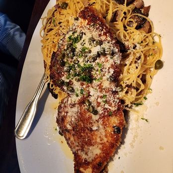 Hazelwood Food and Drinks - Chicken and pasta - American Near Me - Bloomington, Minnesota Hazelwood Food and Drinks - Chicken and pasta - American Near Me - Bloomington, Minnesota