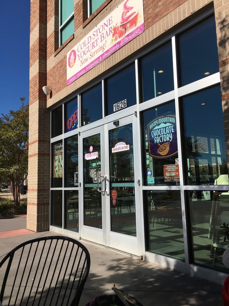 ROCKY MOUNTAIN CHOCOLATE FACTORY Updated July 2024 1626 Highwoods