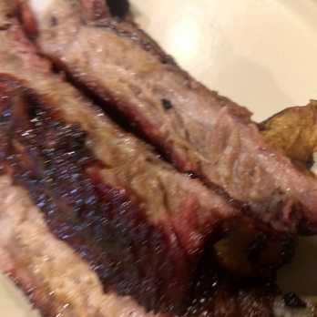 Hickory Hut - Half Slab of Ribs with Sauce - Barbeque Near Me - Salina, Kansas