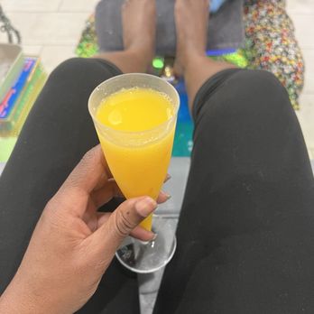 Revibe Beauty Lounge  - Nail Salons Near Me - Vacaville, California