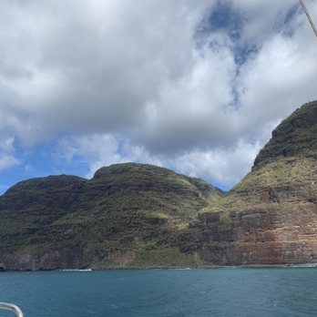 Blue Dolphin Charters - Amazing Views - Boating Near Me - Eleele, Hawaii