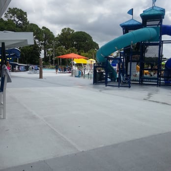 Highland Recreation Complex - Pools - Recreation Centers Near Me - Largo, Florida Highland Recreation Complex - Pools - Recreation Centers Near Me - Largo, Florida