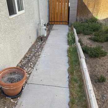 Olson Iron - Old gate that kept falling down off hinges. Wood and easy to access. Needed security for pool. - Fences & Gates Near Me - Las Vegas, Nevada Olson Iron - Old gate that kept falling down off hinges. Wood and easy to access. Needed security for pool. - Fences & Gates Near Me - Las Vegas, Nevada