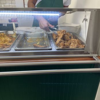 Gladys Kitchen - Soul Food Near Me - Americus, Georgia
