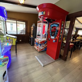 Pizza Factory - Pizza Near Me - Groveland, California