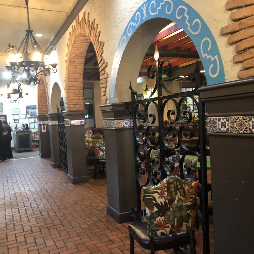 El Fenix - Interior - Mexican Near Me - Dallas, Texas El Fenix - Interior - Mexican Near Me - Dallas, Texas