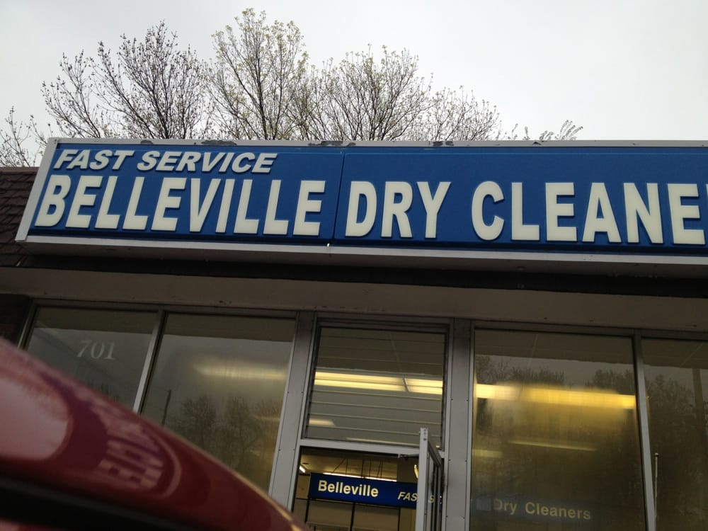 FAST SERVICE BELLEVILLE DRY CLEANERS Updated August 2024 701 E Main