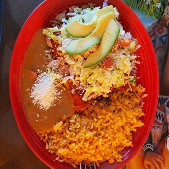 El Rincon Zacatecano - Chicken enchiladas - Mexican Near Me - Manchester, New Hampshire El Rincon Zacatecano - Chicken enchiladas - Mexican Near Me - Manchester, New Hampshire