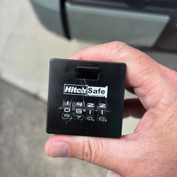 Darrell's Locksmith - Took him 5min and saved my day... - Keys & Locksmiths Near Me - Sarasota, Florida