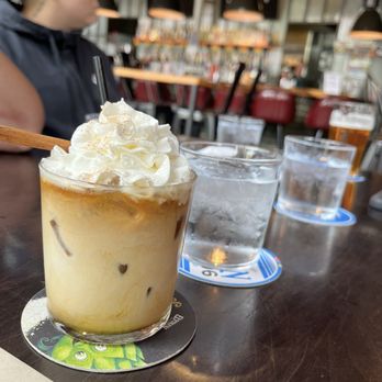 Elysian Brewing - Capitol Hill - Brewpubs Near Me - Seattle, Washington