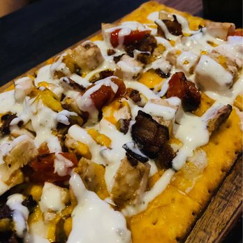 Drifters Kitchen and Bar - Buffalo chicken flatbread, gluten free crust! - Cocktail Bars Near Me - Ridge, New York