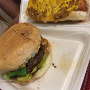 South Side 6 - You def get plenty eat no matter what you order! Chili dog and cheese burger. - Delis Near Me - Bowling Green, Ohio South Side 6 - You def get plenty eat no matter what you order! Chili dog and cheese burger. - Delis Near Me - Bowling Green, Ohio