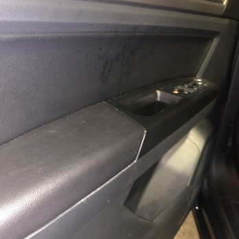 Avis - Stains near door handle - Car Rental Near Me - Dallas, Texas Avis - Stains near door handle - Car Rental Near Me - Dallas, Texas