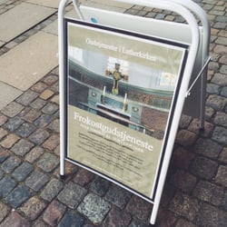 Lutherkirken - Frokostgudstjeneste? Det anede jeg ikke fandtes...