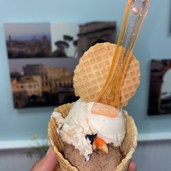 Pompelmo Gelateria - Waffle Cone w/ Mocha Chocolate Chip & PB Candy