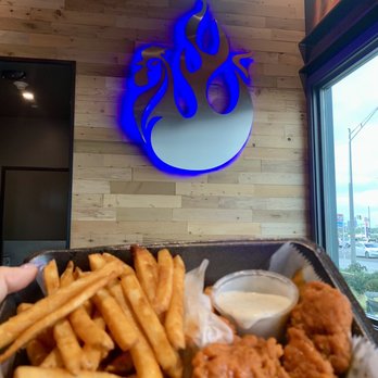 Fire Wings - MINI 4 PC BONELESS - Chicken Wings Near Me - Long Beach, California