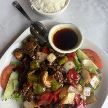 Garlic and Chives - Bo Luc Lac (Shaking Filet Mignon) $18 - Vietnamese Near Me - Garden Grove, California Garlic and Chives - Bo Luc Lac (Shaking Filet Mignon) $18 - Vietnamese Near Me - Garden Grove, California