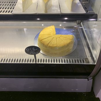 Tan-Cha - Lady M lemon crepe cake - Bubble Tea Near Me - Los Angeles, California Tan-Cha - Lady M lemon crepe cake - Bubble Tea Near Me - Los Angeles, California