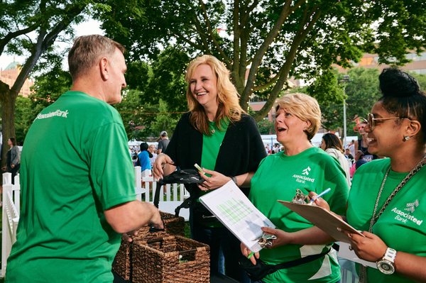 ASSOCIATED BANK - Updated November 2024 - 10 Photos - 8683 Hwy 51 N