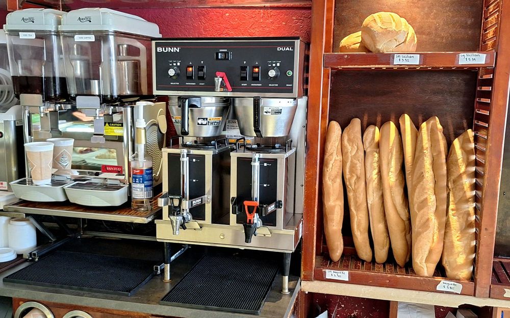 Cafe de Paris Bakery