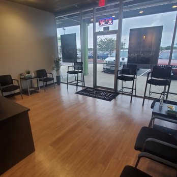 The Joint Chiropractic - Chiropractors Near Me - Universal City, Texas