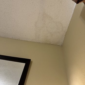 Hampton Inn & Suites Lawton - Water rot on the ceiling in our room. - Hotels Near Me - Lawton, Oklahoma