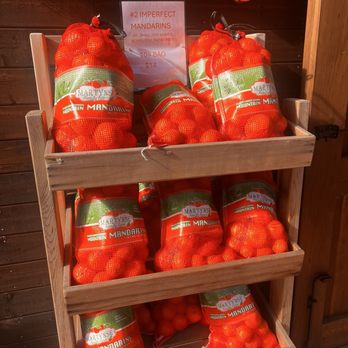 MARTYNSE FAMILY FARM - Fresh mandarins - Farmers Market Near Me - Penryn, California MARTYNSE FAMILY FARM - Fresh mandarins - Farmers Market Near Me - Penryn, California
