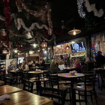 The Urban Tap - Atmosphere - Gastropubs Near Me - Pittsburgh, Pennsylvania The Urban Tap - Atmosphere - Gastropubs Near Me - Pittsburgh, Pennsylvania