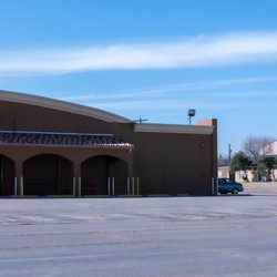 Christians In Action Thrift Store - Parking Lot 1505 S Chadbourne